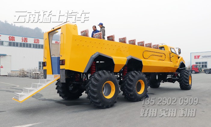 六驅沙漠越野車,大腳怪沙漠車,沙漠旅游觀光車,24座沙漠客車,沙漠沖浪車,新疆沙漠觀光車