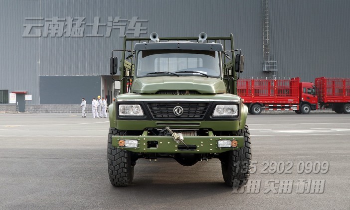 東風六驅(qū)尖頭卡車,六驅(qū)越野卡車,六驅(qū)長頭貨車,東風6*6卡車,EQ2100,3.5噸長頭貨車,東風四驅(qū)六驅(qū)越野車