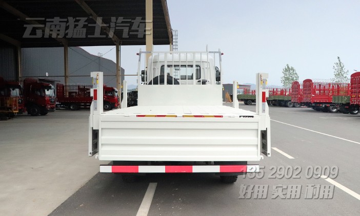 東風(fēng)六驅(qū)卡車,東風(fēng)四驅(qū)六驅(qū),天錦越野貨車,國六10噸卡車,6*6越野載貨汽車