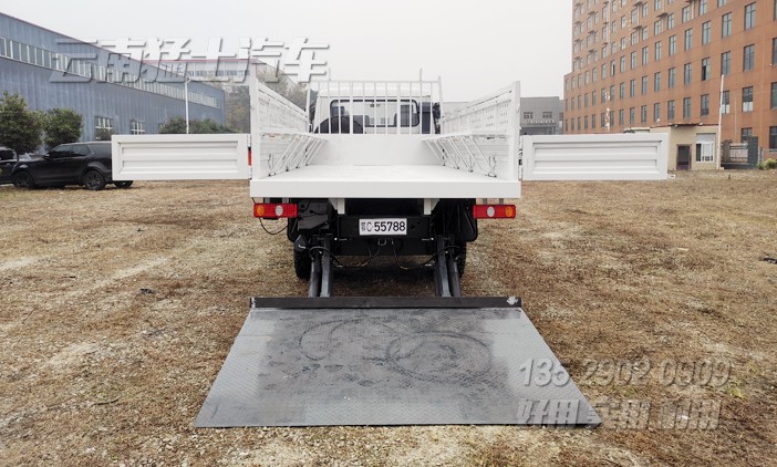 東風(fēng)四驅(qū)六驅(qū),越野專用車,液壓尾板車,電動(dòng)升降平臺(tái)車,帶尾板貨車,物流運(yùn)輸車,起重尾板車