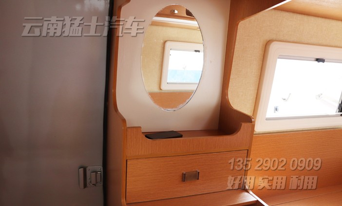 拖掛房車,德國進口房車底盤,定制化房車,房車專利,房車改裝廠家,房車銷售,拖掛式旅居車