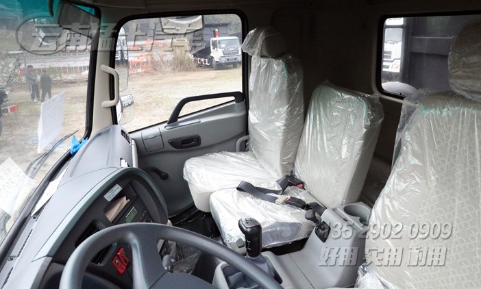 東風(fēng)4*2卡車(chē),天錦自卸車(chē),東風(fēng)天錦報(bào)價(jià),載重5噸自卸車(chē),160馬力自卸車(chē),DFL3120B