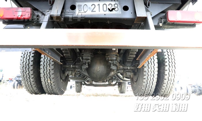 東風(fēng)4*2卡車(chē),天錦自卸車(chē),東風(fēng)天錦報(bào)價(jià),載重5噸自卸車(chē),160馬力自卸車(chē),DFL3120B