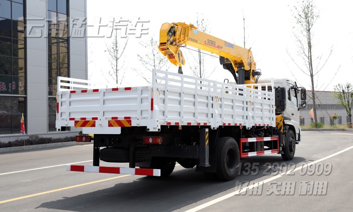 徐工10噸隨車吊,隨車吊改裝廠家,四節(jié)臂直臂吊,東風(fēng)底盤隨車吊,SQ10SK3Q隨車起重運輸車,10噸四節(jié)臂吊機