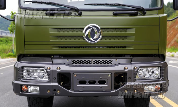 六驅(qū)平頭卡車,高性價比卡車,4米8貨箱卡車,越野型貨車,東風卡車銷售