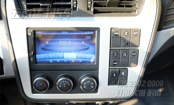 國五運兵車,出口型運兵車,EQ2130GA,東風(fēng)6x6卡車,六驅(qū)柴油貨車