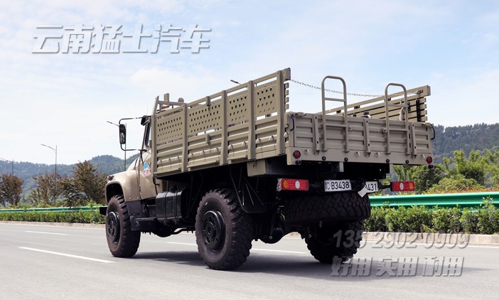 4*4尖頭駕駛室,東風長頭2.5噸,越野長途卡車,絞盤出口越野車,越野載貨卡車