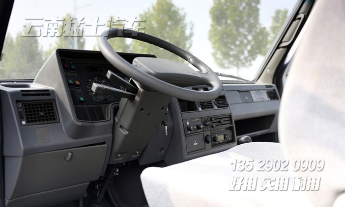 NJ2045,依維柯四驅(qū)底盤(pán),房車專用底盤(pán),加長(zhǎng)寬房車底盤(pán),依維柯房車改裝,旅居車廠家定制,越野型房車