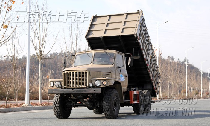 東風EQ240,尖頭自卸車,二汽長頭車,越野自卸卡車,自卸車改裝,2.5噸小型自卸