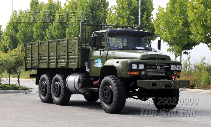 全驅(qū)卡車,多功能越野運(yùn)輸車,6*6東風(fēng)卡車,帶絞盤(pán)卡車,EQ2100E6D,六驅(qū)運(yùn)輸車