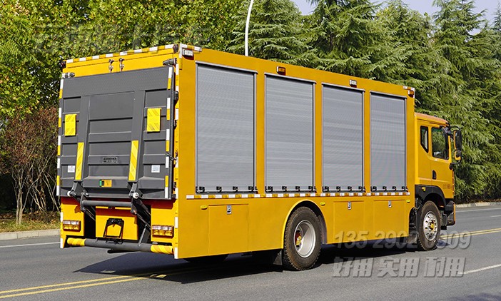 救援工程車,應(yīng)急搶險車,多功能廂式車,汛期排澇救險車,應(yīng)急電源車,通訊搶修車,專項救援車,消防救援車