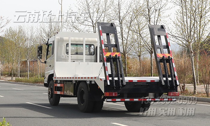 平板挖機車,挖掘機運輸車,挖機托運平板車,鉤機板,液壓爬梯車