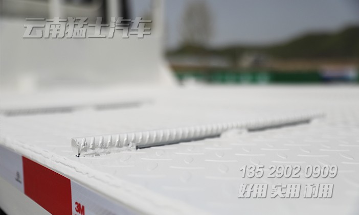 平板挖機車,挖掘機運輸車,挖機托運平板車,鉤機板,液壓爬梯車