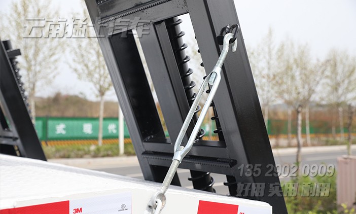 平板挖機車,挖掘機運輸車,挖機托運平板車,鉤機板,液壓爬梯車