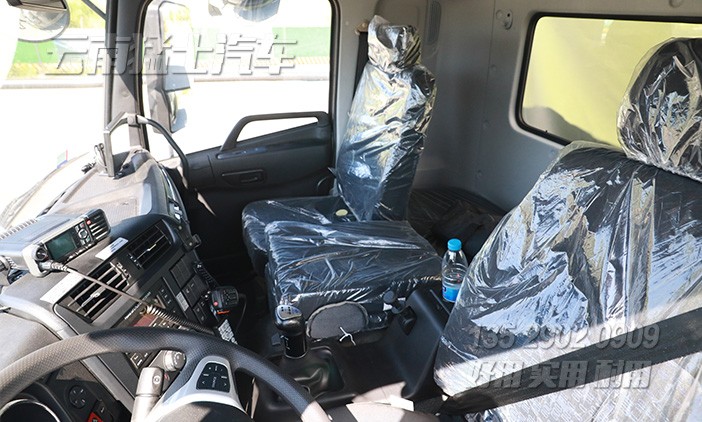 四驅(qū)越野保障車,升降尾板運輸車,液壓尾板車,東風(fēng)運兵車